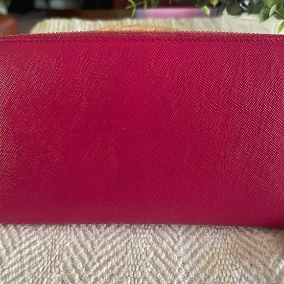 Prada Saffiano leather zip around wallet with bow in Peony Pink - Picture 4 of 12